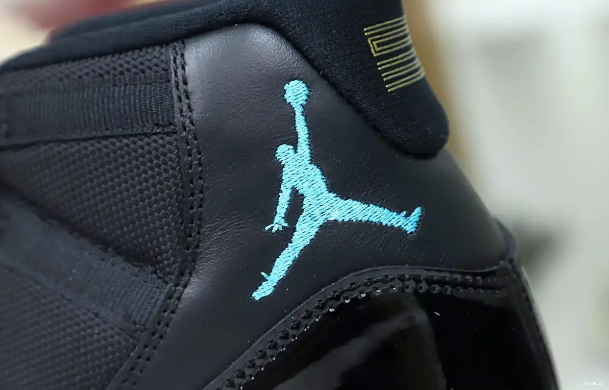 BLUE JORDAN AIR RETRO 11 GAMMA 0628